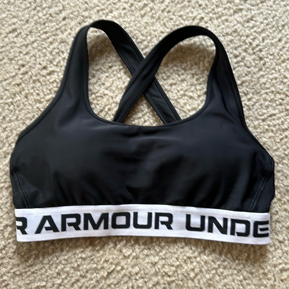Women’s under armour mid cross back sports bra medium